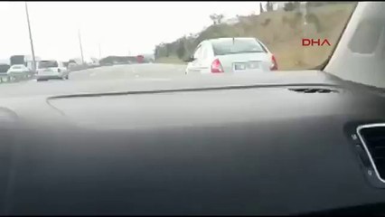 TEM Otoyolu&#39;nda &#39;hız sabitleyici&#39; maganda!