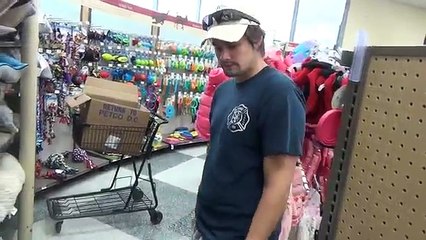 40 WEEKS BABY BUMP - ROGERS BOAT