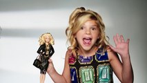 Barbie reklamlarında ilk kez bir erkek çocuk rol aldı