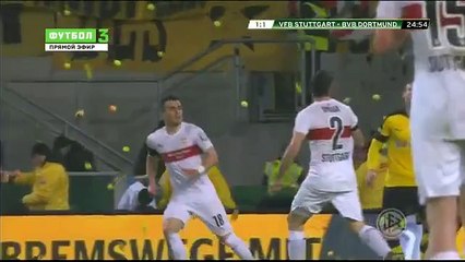 Borussia Dortmund taraftarlarından tenis toplu protesto