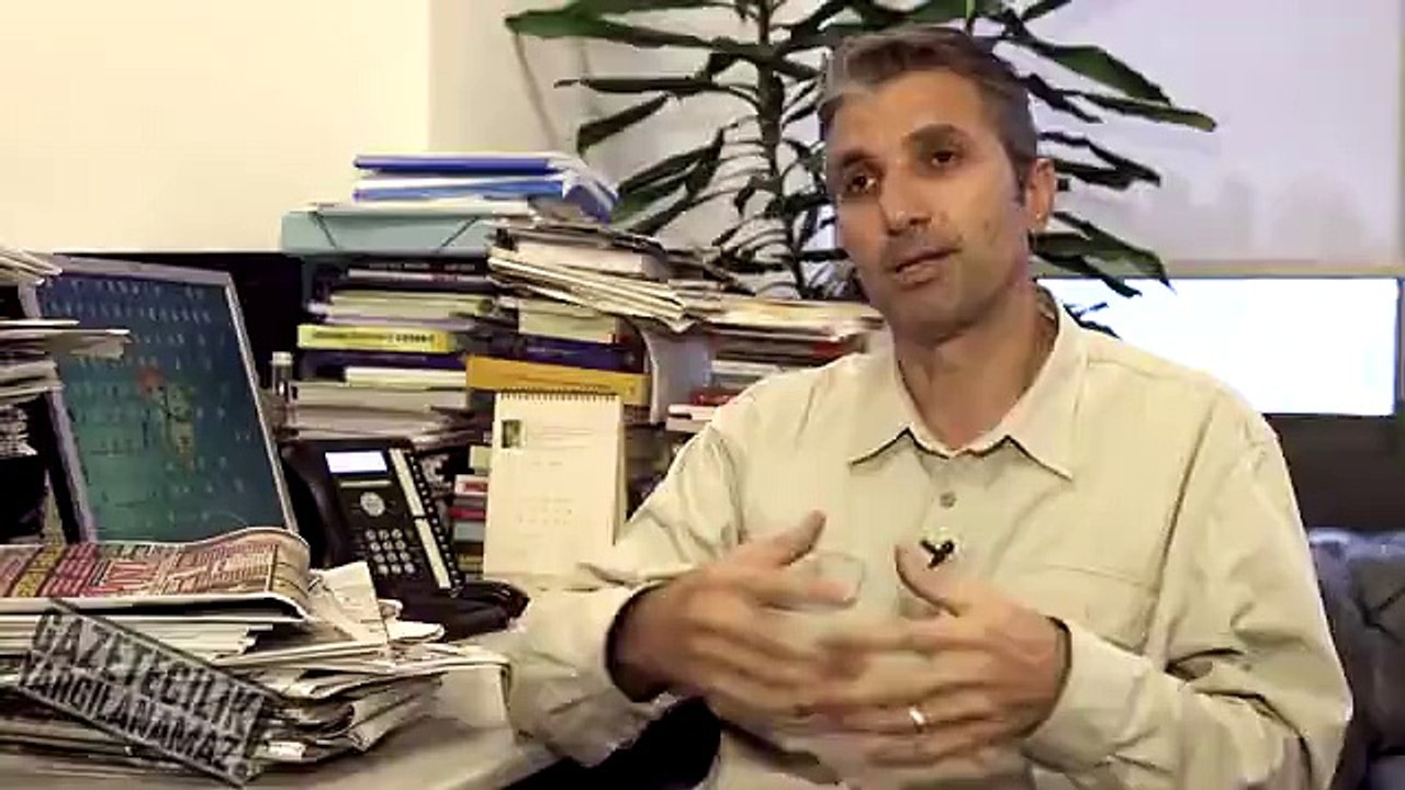 Dündar ve Gül için 'gazeteci arkadaşları'ndan belgesel