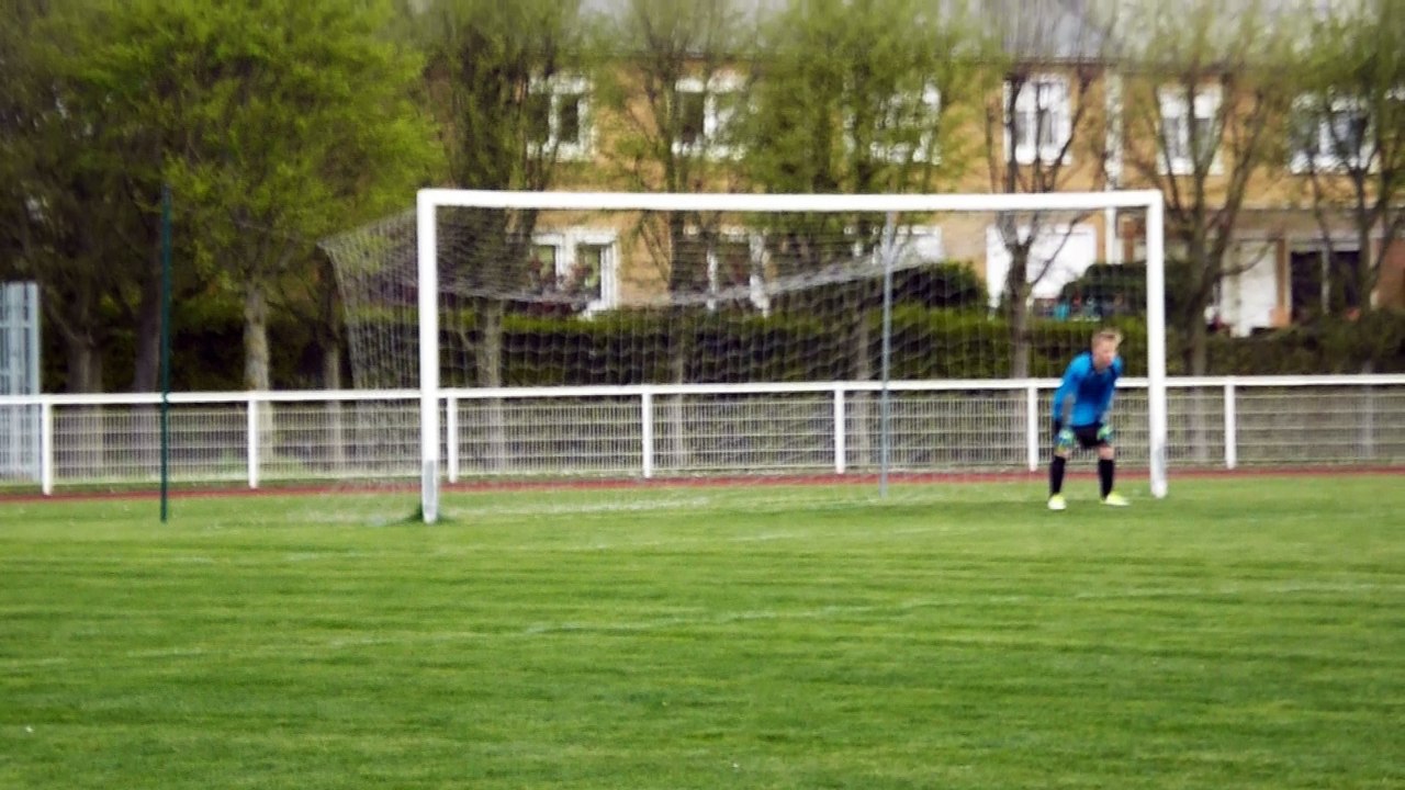 Championnat U17 D2. SAILLY - LAMBERSART :  3 - 5  (1-1)