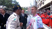 Lewis Hamilton'dan Justin Bieber'a 'birincilik şampanyası'