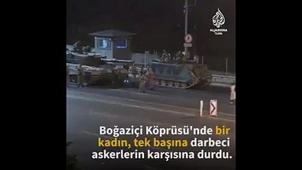 Tanklara karşı tek başına direnen kadın