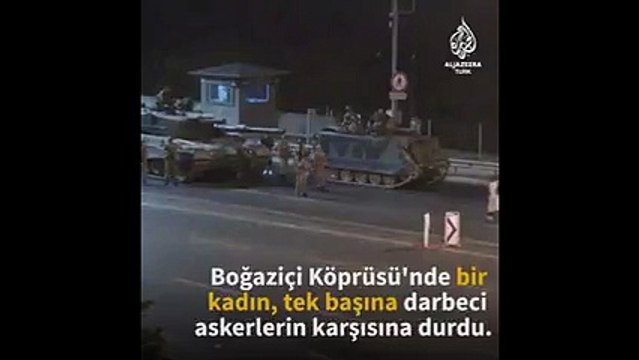 Tanklara karşı tek başına direnen kadın