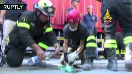 İtalya&#39;daki depremde 6 gün sonra enkazdan kurtarıldı