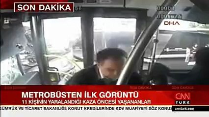 İşte 11 kişinin yaralandığı metrobüs kazasında şoföre saldırı anı