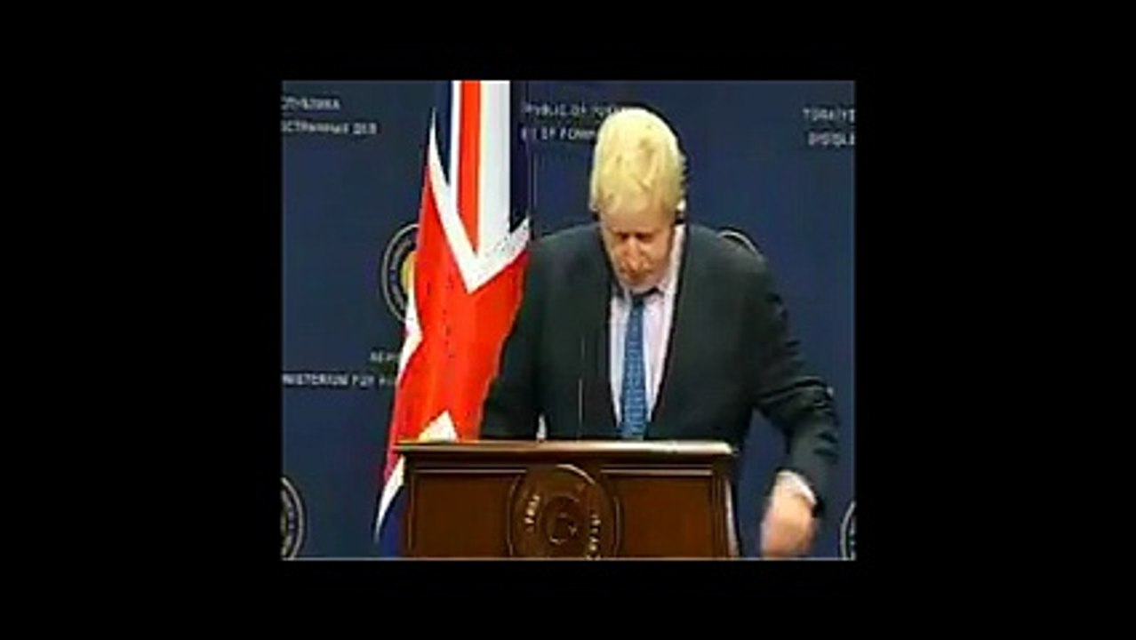 Ankara'da gazeteciler var; İngiliz gazeteci İngiliz bakana sordu: Türkiye'den özür dileyecek misiniz?