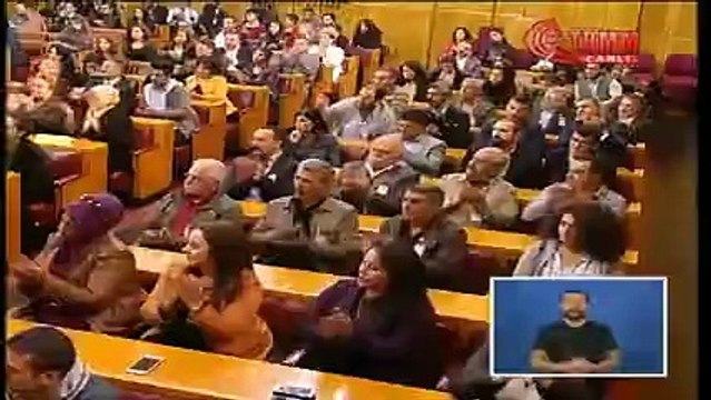 Demirtaş: Polis, Ankara, Suruç katliamlarını yapan IŞİD'lileri susturmak için infaz ediyor