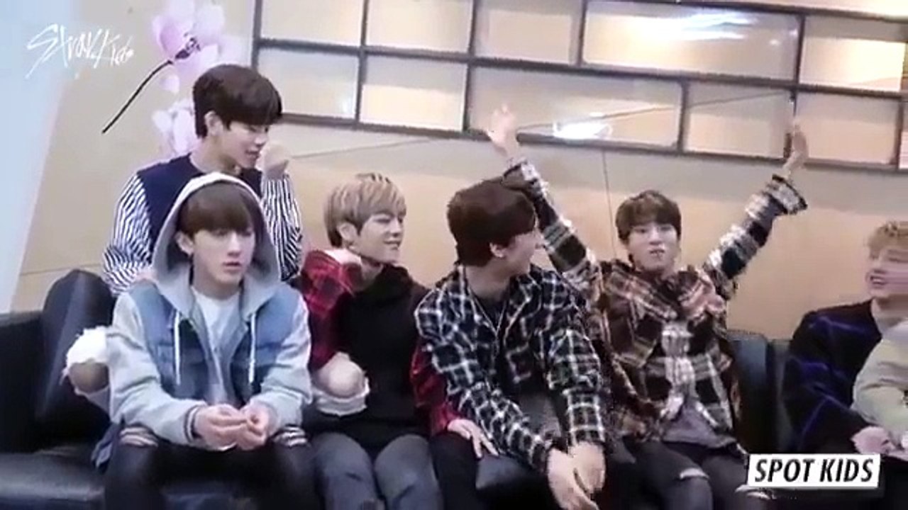 [ENG SUB] [Stray Kids] SPOT KIDS 35 (171224)