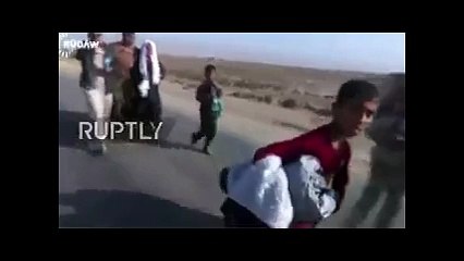 Musul sınırından ilk çıkan siviller böyle görüntülendi