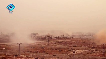 Halep&#39;te muhaliflerin rejim askerlerine yönelik gerçekleştirdiği bombalı araç saldırısı