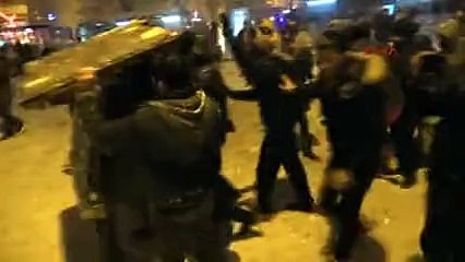 Eskişehir'de 500'ü aşkın kişi kartopu savaşı yaptı