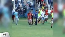 Uruguay'da futbol maçında bitmeyen kavga!
