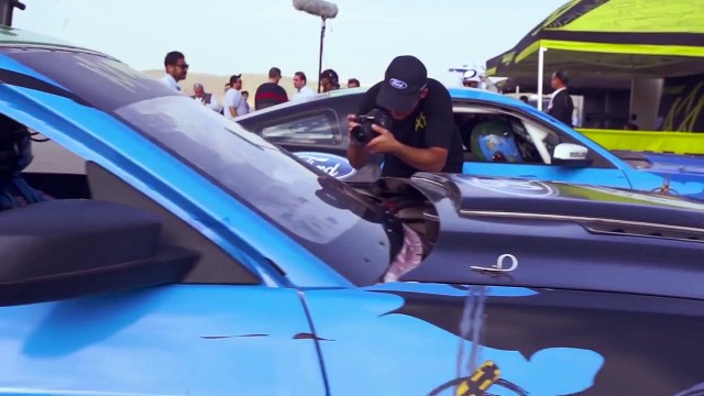 Ford ekibi meme kanserine dikkat çekmek için Guinness Rekorlar Kitabı'na girdi