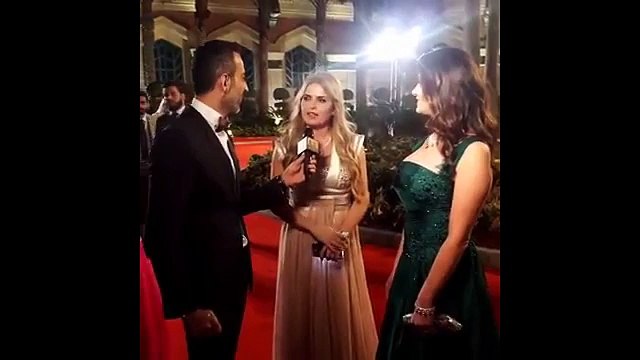 Nurgül Yeşilçay Dubaide 'En İyi Kadın Oyuncu' ödülüne layık görüldü