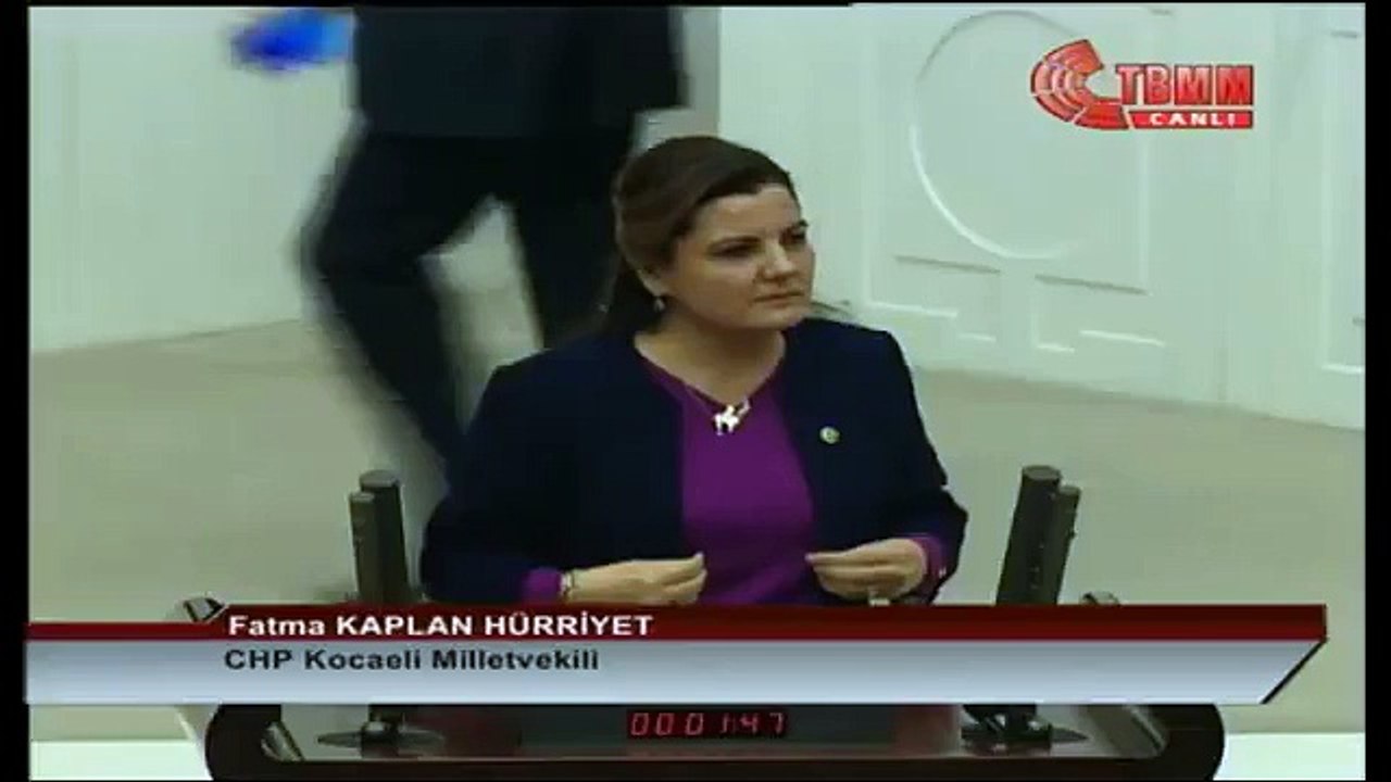 CHP’li Hürriyet’ten AKP’li vekillere: Yere bats...
