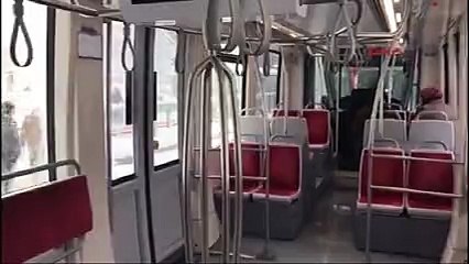 İstanbul&#39;da kar yağışı tramvay seferlerini de aksattı!