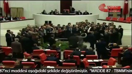 CHP, kürsüyü işgal etti