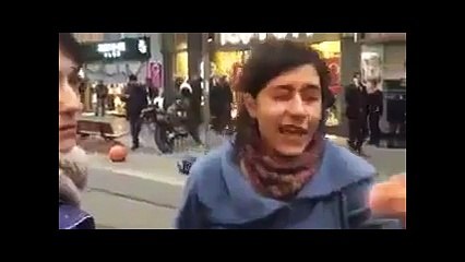 "Burası Kadıköy bu sokaklarda 'Hayır' diyenler hep var olacak!"