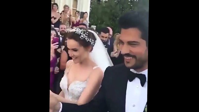 Fahriye Evcen ile Burak Özçivit evlendi