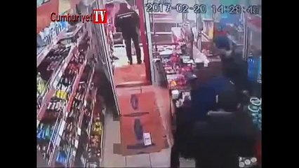 Küçükçekmece&#39;deki doğalgaz patlaması kamerada