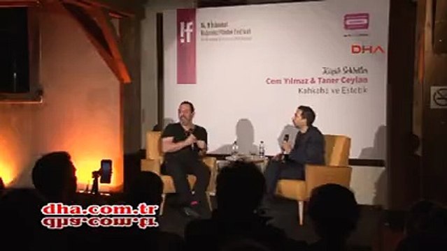 Cem Yılmaz: Gülmeyi ertelemenin de bir vakit kaybı olduğunu düşünürüm