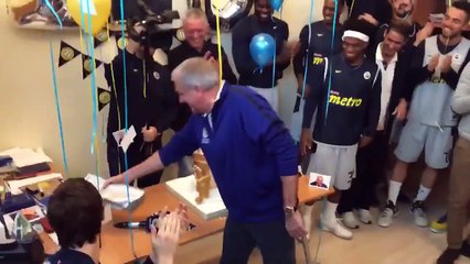 Fenebahçe erkek basketbol takımından Obradovic&#39;e sürpriz doğum günü