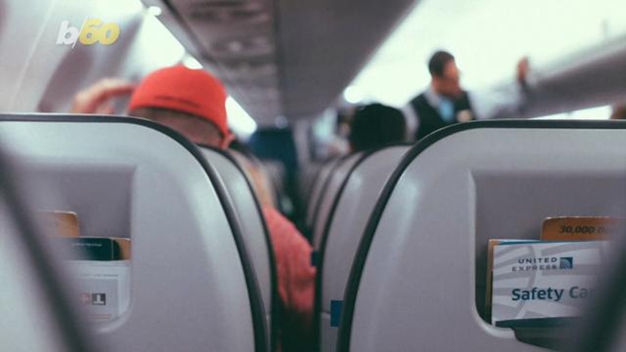 Fly the Friendly Skies: Things You Should Never Do On an Airplane