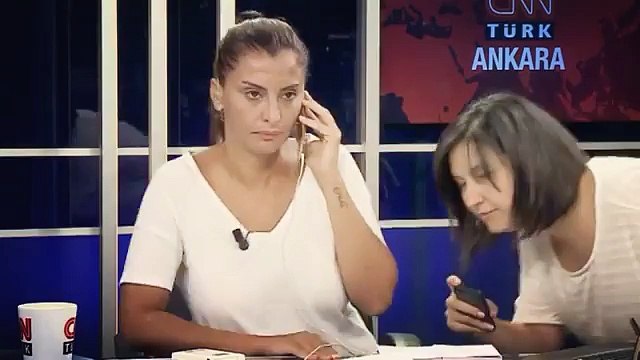 Bir yıl sonra paylaştı; Hande Fırat'ın '15 Temmuz' gecesinden yeni görüntüleri...