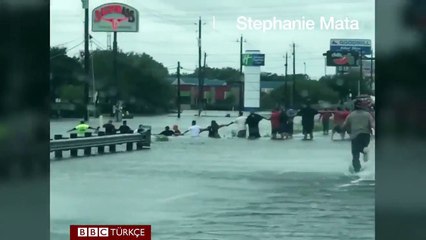 Mahsur kalan yaşlı adam insan zinciri ile kurtarıldı!