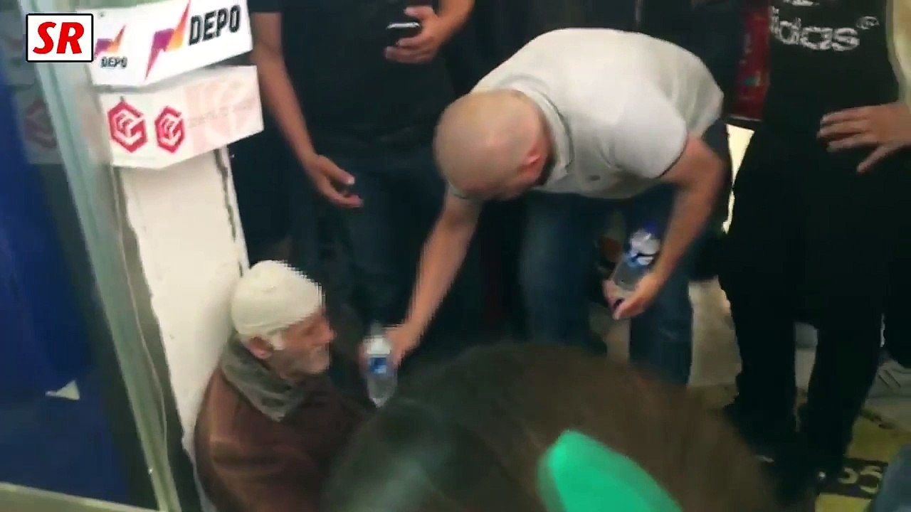 Zabıtanın ıhlamur tezgahına el koyduğu yaşlı adam sinir krizi geçirdi: Onlar benim çocuklarımın rızkı!