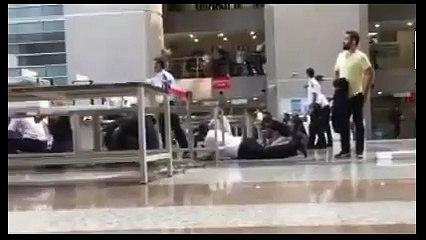 Çağlayan Adliyesi&#39;nde çatışma! Olay yerinden ilk görüntüler...