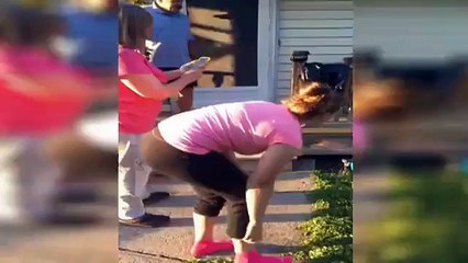 66 yaşında renklerle tanıştı