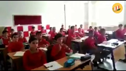 Bir ders böyle başladı: Öğretmen "Selamun Aleyküm" dedi, öğrenciler tekbir getirdi!