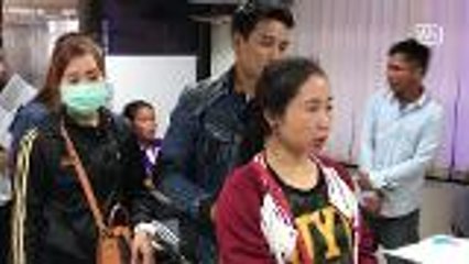 Exemption of travel fee prompts many Lao workers to travel