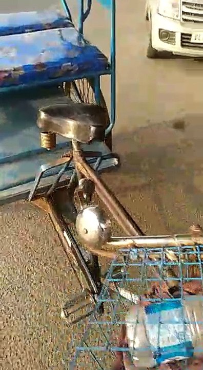 How to drive rickshaw