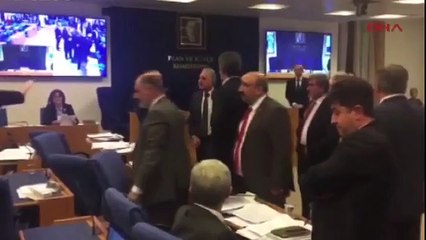 Vekiller, Meclis'te tartıştı: Saçlarını bile taramadan geliyorsun, gözlerinde çapak var!