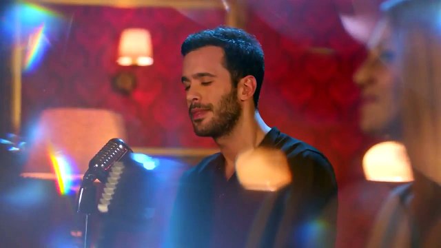 Barış Arduç ve Elçin Sangu'nun 'Mutluluk düeti'