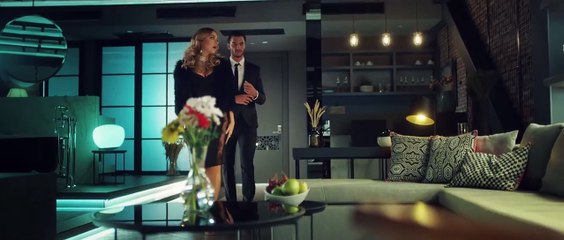 Acun, Hadise&#39;nin &#39;Sıfır Tolerans&#39; şarkısına ait klibi sansürledi