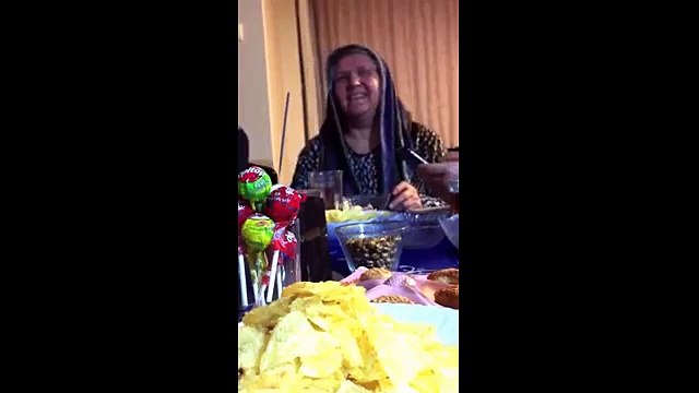 Aziz Yıldırım'a benzeyen teyze, o fotoğrafın hikâyesini anlattı