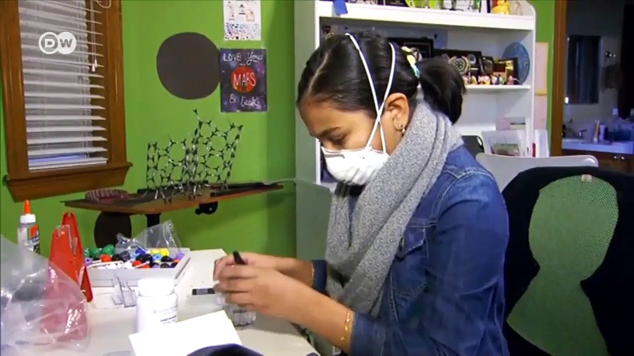 Küçük mucit "mutluluk ölçer" icat etmek istiyor