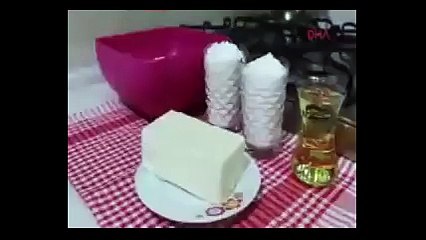 Evde yemek yaparak Youtube&#39;da 100 bin takipçi sayısına ulaştı