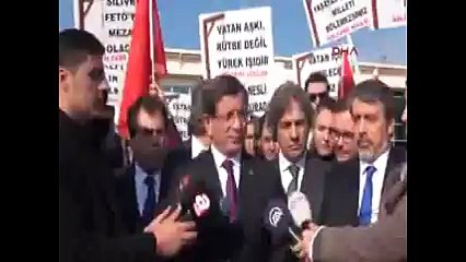 Davutoğlu: 15 Temmuz olayında olduğu gibi, Afrin&#39;de de omuz omuza vermek durumundayız