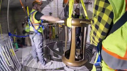 Amazon&#39;un kurucusu Bezos, 10 bin yıl çalışacak saat için 42 milyon dolar harcayacak