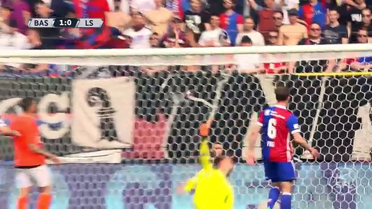 Basel 2:1 Lausanne (Switzerland. Super League. 15 April 2018 )