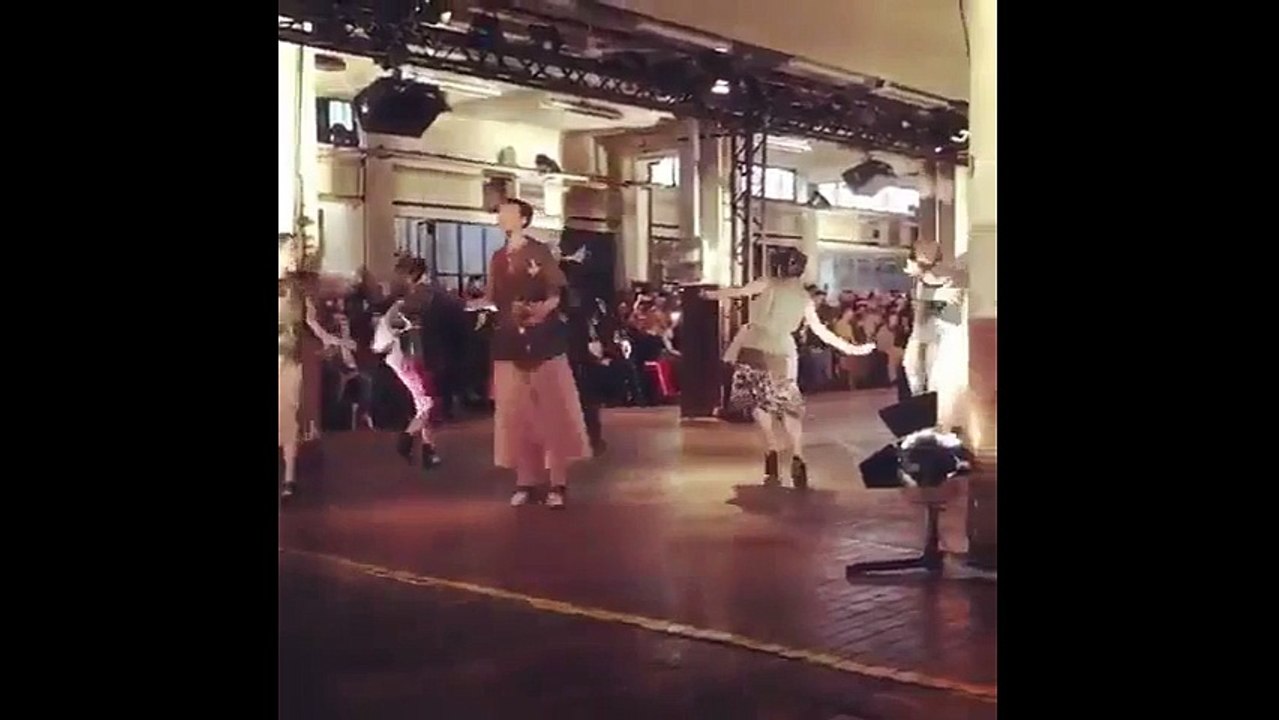 Milano Moda Haftası'nda Sezen Aksu rüzgarı