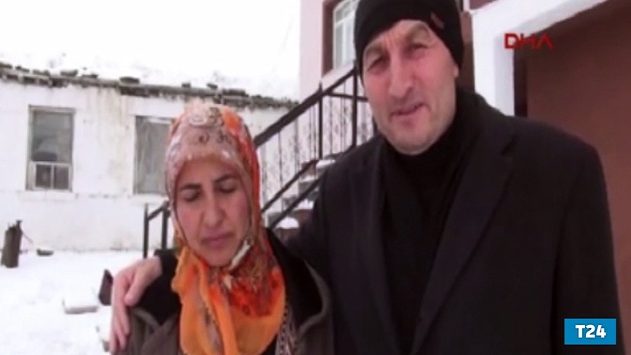 Karslı fenomen Zümran Ömür: Kadınlara saygı göstersinler, şiddete hayır diyoruz