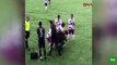Antrenör sakatlanan futbolcusunu sırtında taşıdı