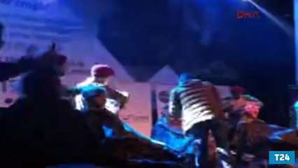 Konyalı berberden &#39;obüs mermili&#39; saç modeli